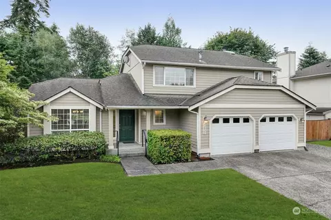22827 SE 264th Ct, Maple Valley, WA 98038