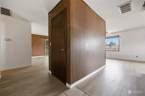 849 Juniper, Othello, WA 99344 photo 3