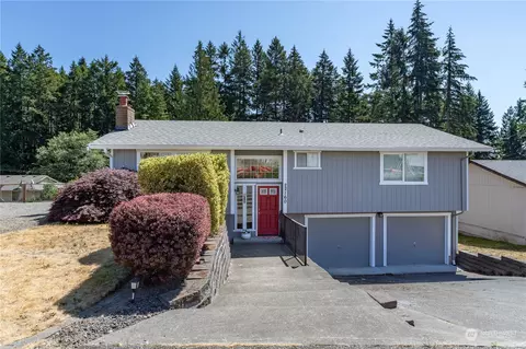22160 Parnell Pl NW, Poulsbo, WA 98370