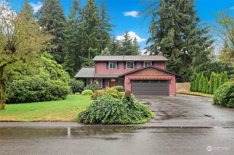 2908 SE Forest Villa Ct, Port Orchard, WA 98366