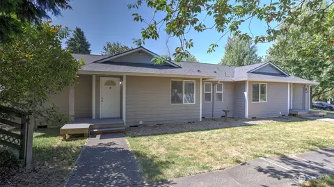 1921 Chestnut St, Everett, WA 98201 photo 3