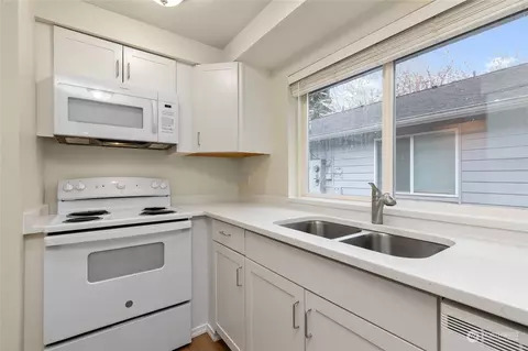1921 Chestnut St, Everett, WA 98201 photo 27