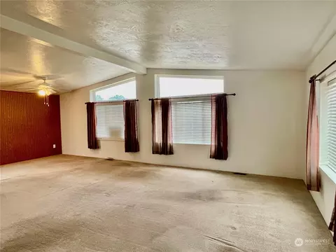 836 Harman Way S #63, Orting, WA 98360 photo 16