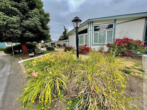 836 Harman Way S #63, Orting, WA 98360 photo 2