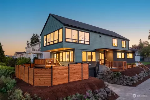 3703 SW Andover St, Seattle, WA 98126