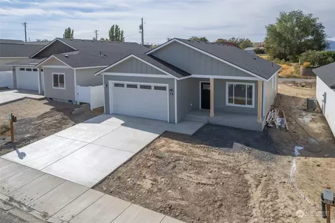 39 S Fir St, Soap Lake, WA 98851
