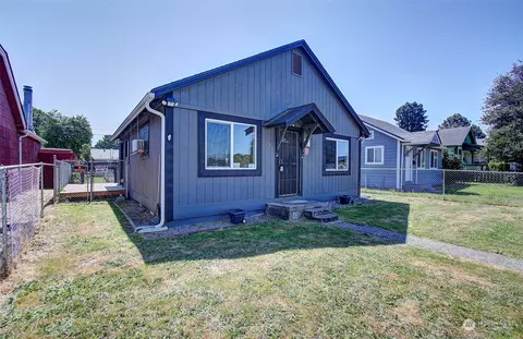 278 21st Ave, Longview, WA 98632