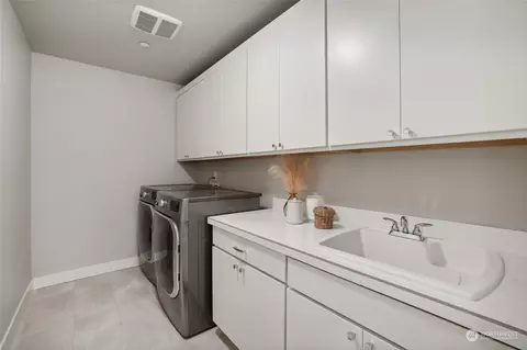 9933 NE 162nd St, Bothell, WA 98011 photo 27
