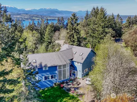 204 Combs St, Port Townsend, WA 98368