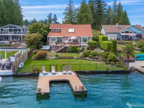 4912 197th Ave E, Bonney Lake, WA 98391