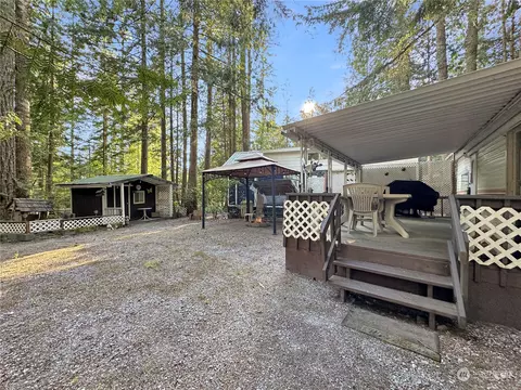 87 5 Big River Blvd W, Deming, WA 98244