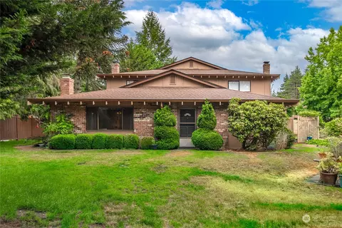 2802 Garden Ct #A, Steilacoom, WA 98388