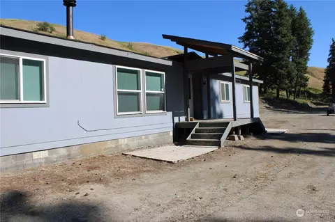 110 Bartroff Rd, Oroville, WA 98844