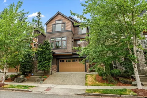 2385 NW Stoney Creek Dr, Issaquah, WA 98027