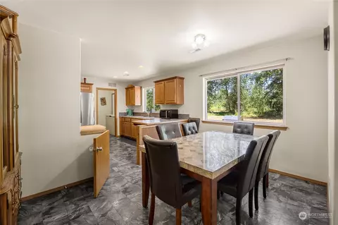 1515 338th St E, Roy, WA 98580 photo 5