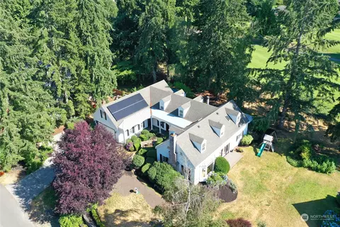 11526 Meadowmeer Cir NE, Bainbridge Island, WA 98110