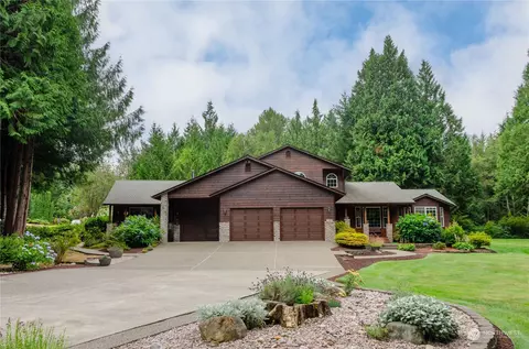 9373 Lawrence Dr SE, Port Orchard, WA 98367