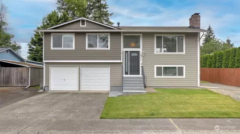14311 SE 257th Pl, Kent, WA 98042
