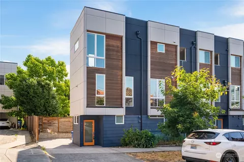 4256 Linden Ave N, Seattle, WA 98103