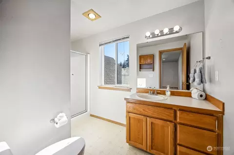 Bath - 17305 12th Avenue Ct E, Spanaway, WA 98387 photo 2 of 3