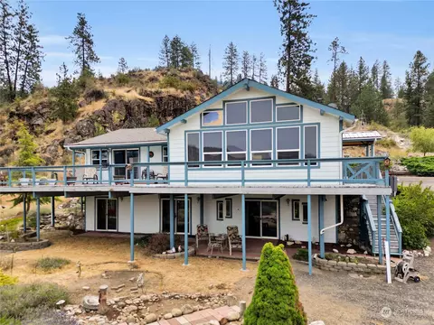 33310 Winterwood Ln, Davenport, WA 99122