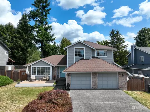 23821 2nd Ave W, Bothell, WA 98021