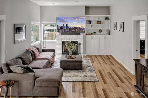 Living - 23821 2nd Ave W, Bothell, WA 98021 photo 3 of 4