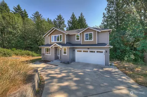 2850 NE Bowen St, Bremerton, WA 98310
