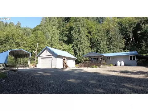 40 Legend Ln, Cougar, WA 98616