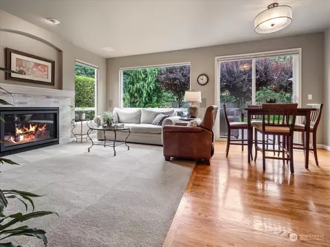 Living - 20209 29th Ave SE, Bothell, WA 98012 photo 7 of 7