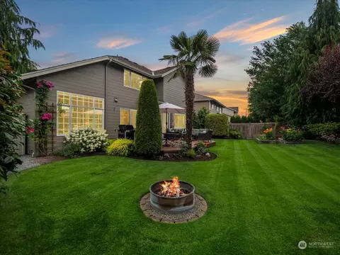 Exterior - 20209 29th Ave SE, Bothell, WA 98012 photo 7 of 7