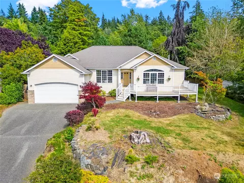 3760 E 16th Pl, Bellingham, WA 98226