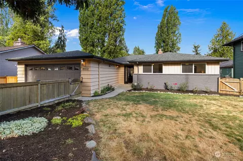 15532 11th Ave NE, Shoreline, WA 98155