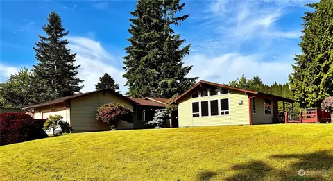 26050 141st Ave SE, Kent, WA 98042