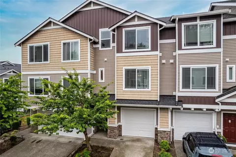 15720 Manor Way #G-2, Lynnwood, WA 98087