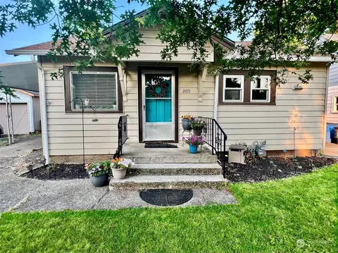 2615 T St, Vancouver, WA 98661