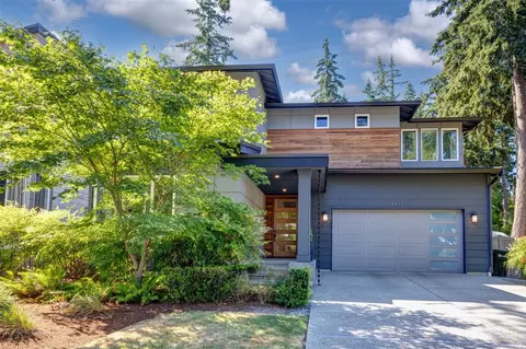 8431 SE 37th St, Mercer Island, WA 98040