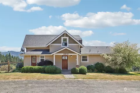 136 Lahti Rd, Woodland, WA 98674