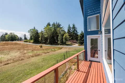 Exterior - 322 Ridge View Dr, Sequim, WA 98382 photo 5 of 7