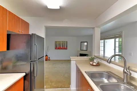 Kitchen - 12404 E Gibson Rd #C104, Everett, WA 98204 photo 3 of 3
