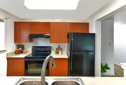 Kitchen - 12404 E Gibson Rd #C104, Everett, WA 98204 photo 1 of 3