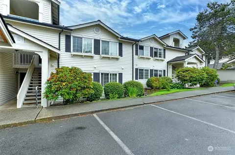 Exterior - 12404 E Gibson Rd #C104, Everett, WA 98204 photo 1 of 9