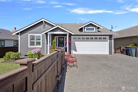 279 Lewis Pl, Sedro Woolley, WA 98284