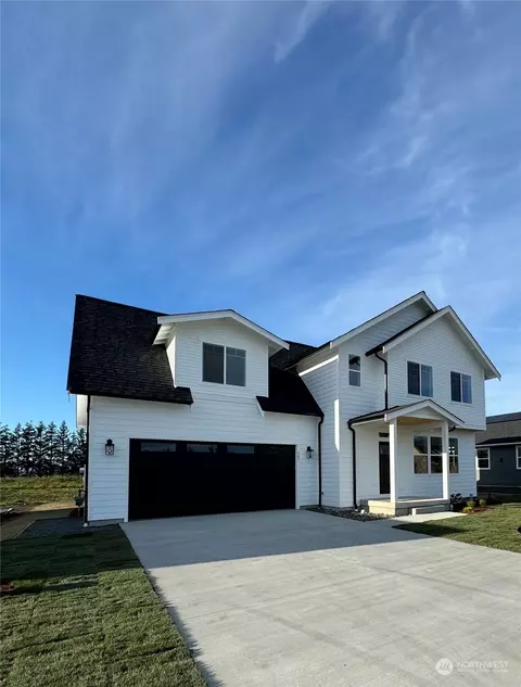 305 Brentwood Dr, Nooksack, WA 98276