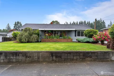 2309 6th St, Everett, WA 98201