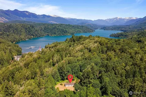 7240 Lake Shannon Rd, Concrete, WA 98237