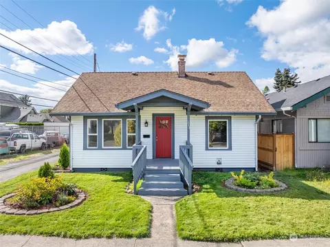 111 N Iron St, Centralia, WA 98531