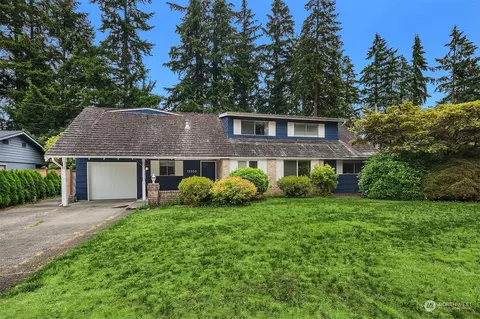 13900 NE 73rd Pl, Redmond, WA 98052