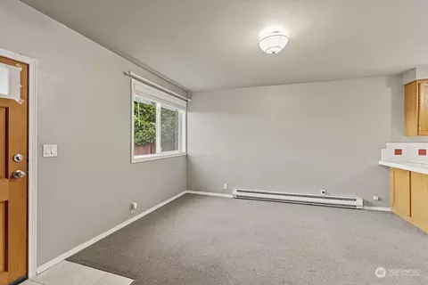 Living - 704 E Marine View Dr, Everett, WA 98201 photo 2 of 3