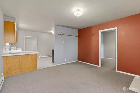 Living - 704 E Marine View Dr, Everett, WA 98201 photo 3 of 3